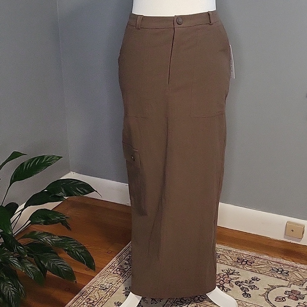 Kirious Brown Elastic Back Waist Back Slit 4 Pocket Midi Skirt - Size XS